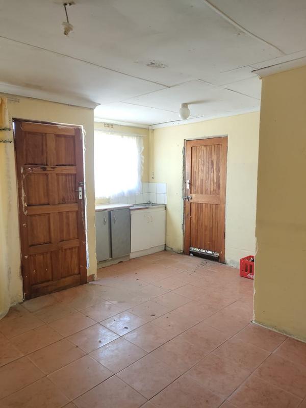 2 Bedroom Property for Sale in Nonqubela Western Cape